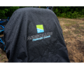 pp-p0130165_absolutefeederchairwaterproofcover-003_inuse.png